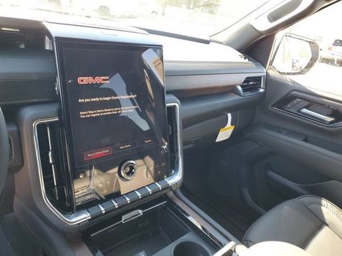 New 2026 GMC Yukon XL Denali w/ Sun & Power Step Package image 26