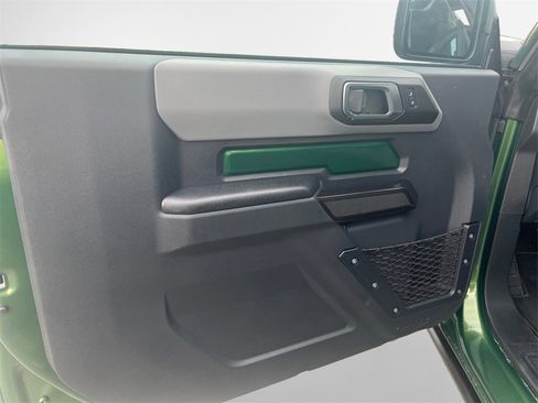 Used 2024 Ford Bronco Black Diamond image 14