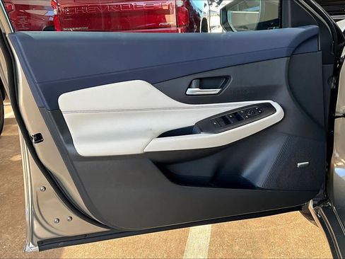 New 2026 Nissan Sentra SL FWD image 10