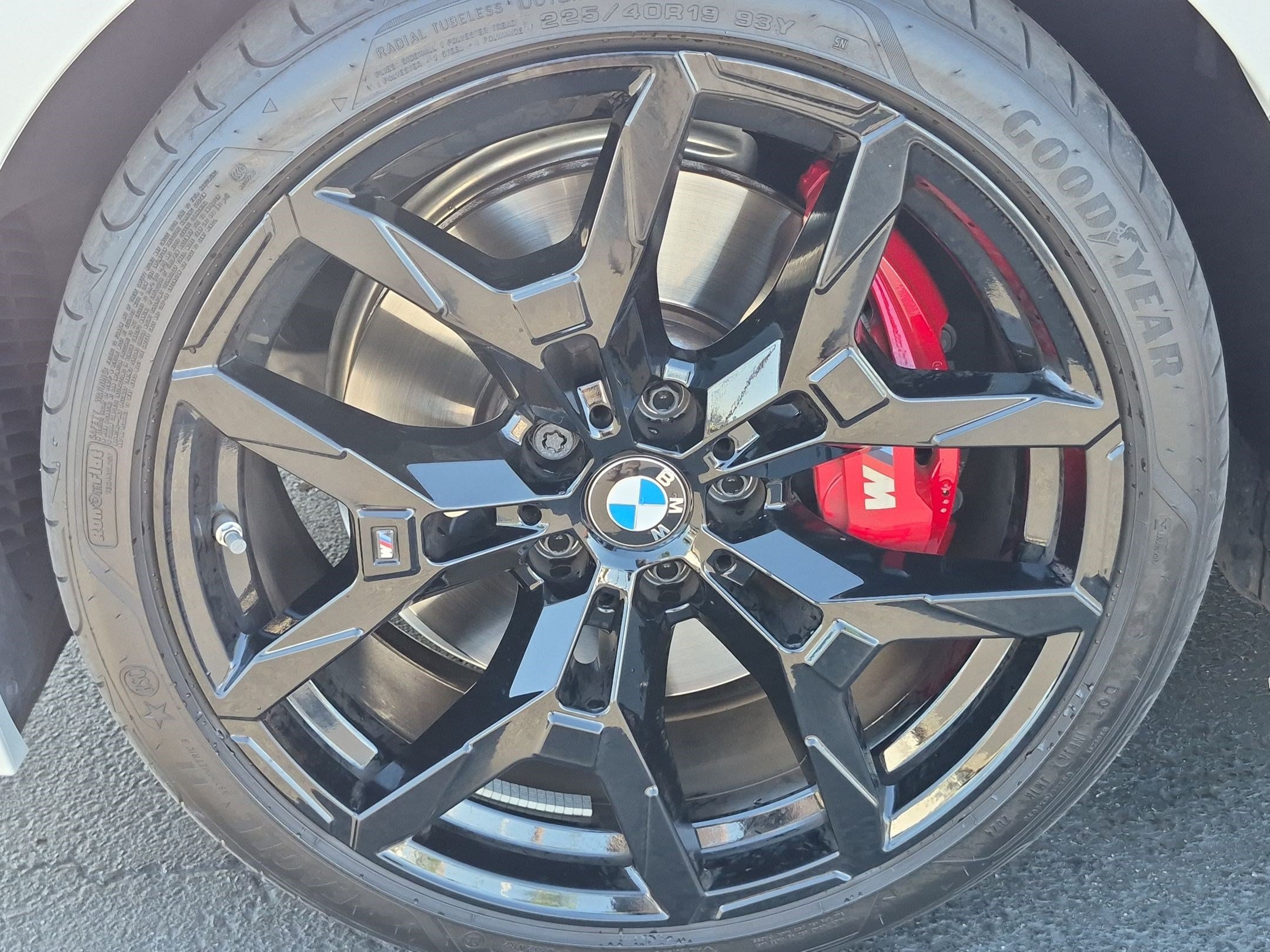 Used 2025 BMW M340i w/ Premium Package RWD image 13
