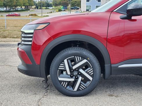 New 2026 Nissan Kicks SV image 6