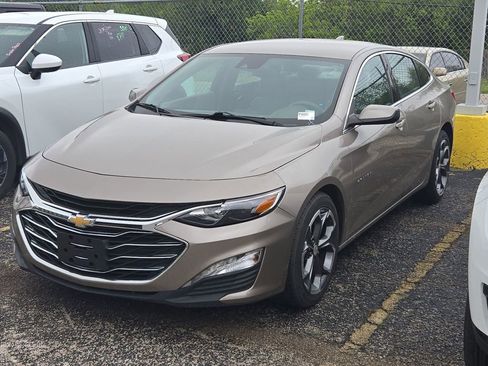 Used 2024 Chevrolet Malibu LT image 5