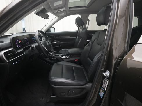 Used 2024 Kia Telluride S w/ S Sunroof Package FWD image 7