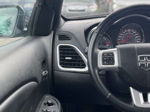 Used 2014 Dodge Avenger SXT w/ Sun/Sound Group image 14