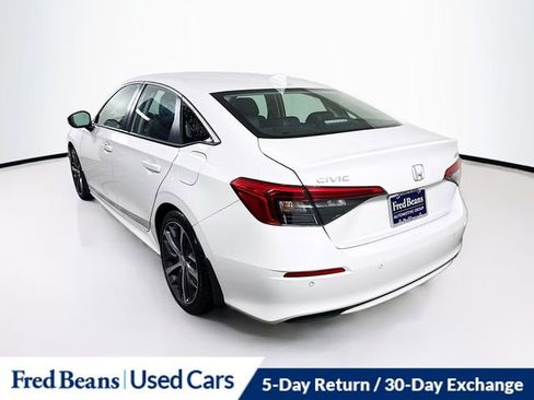 Used 2023 Honda Civic Touring image 5
