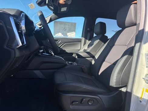 New 2026 GMC Canyon Elevation w/ Convenience Package image 10