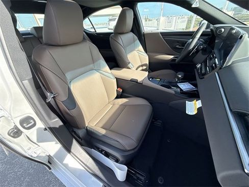 New 2025 Lexus ES 350 w/ Premium Package image 26