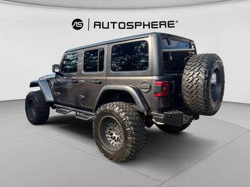 Used 2019 Jeep Wrangler Unlimited Rubicon AWD/4WD image 6