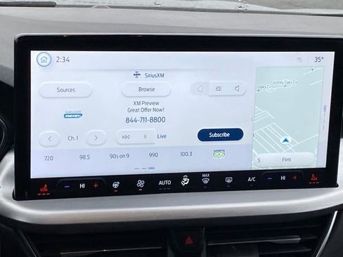 Used 2024 Ford Escape Platinum image 10