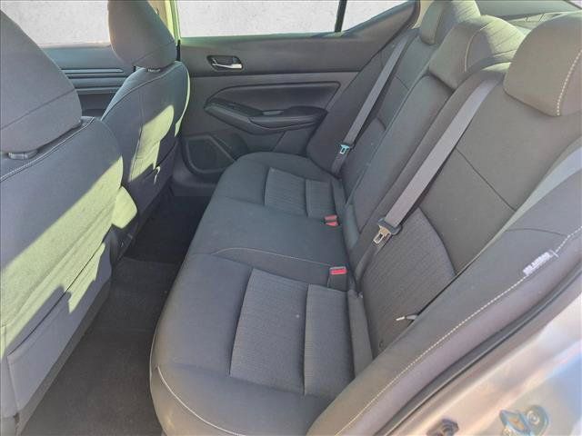 Used 2020 Nissan Altima 2.5 S FWD image 23