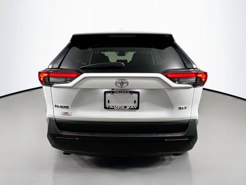 Used 2025 Toyota RAV4 XLE w/ Convenience Package FWD image 6