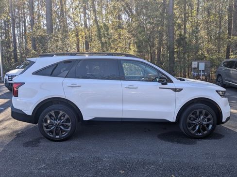 Used 2022 Kia Sorento X-Line EX image 4