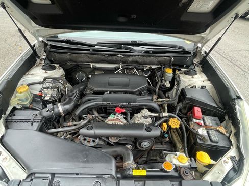 Used 2011 Subaru Legacy 2.5i AWD/4WD image 19