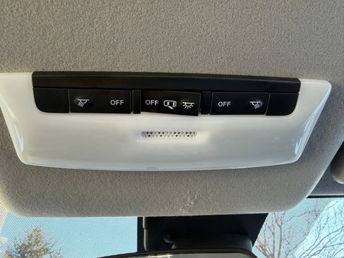 New 2025 Nissan Versa S w/ Trunk Package image 23