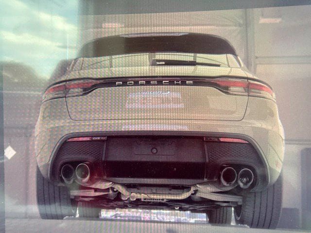 Used 2023 Porsche Macan S w/ Premium Package Plus AWD/4WD image 12