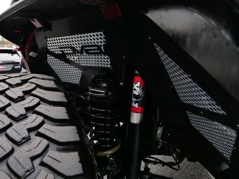 Used 2021 Jeep Gladiator Rubicon image 6