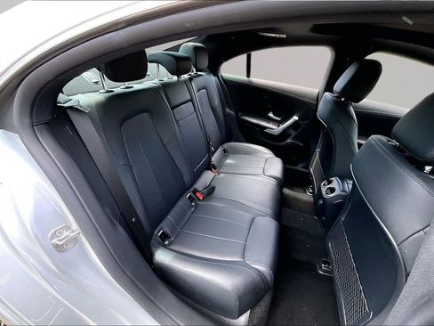 Used 2023 Mercedes-Benz CLA 250 image 17