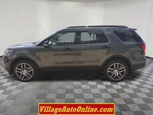 Used 2018 Ford Explorer Sport AWD/4WD image 11