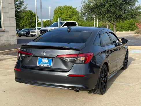 Used 2024 Honda Civic Sport image 5