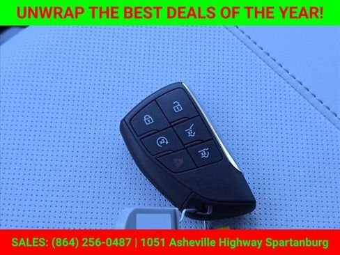 New 2025 Chevrolet Suburban Premier image 28