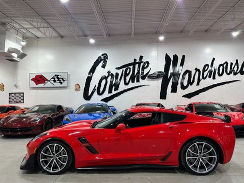 Used 2017 Chevrolet Corvette Grand Sport w/ Z07 Performance Package image 2