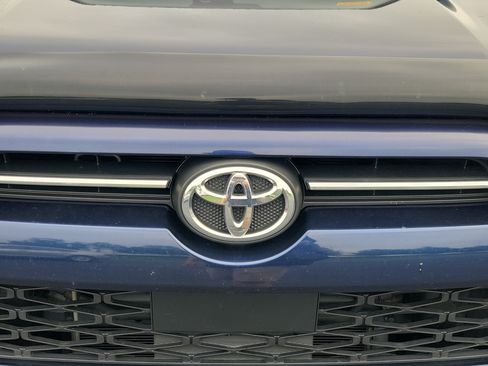 Used 2023 Toyota 4Runner SR5 RWD image 10