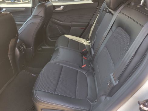 New 2024 Ford Escape SE image 6