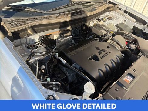 Used 2014 Mitsubishi Outlander ES FWD image 10