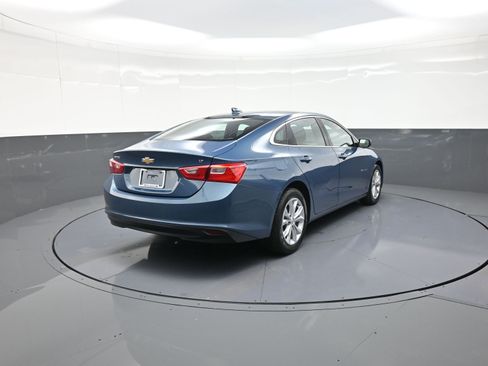 Used 2024 Chevrolet Malibu LT image 3