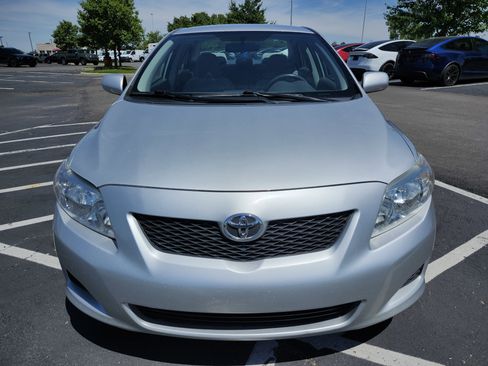 Used 2009 Toyota Corolla LE FWD image 9