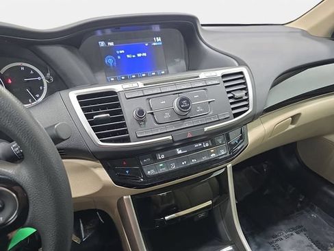 Used 2017 Honda Accord LX image 20