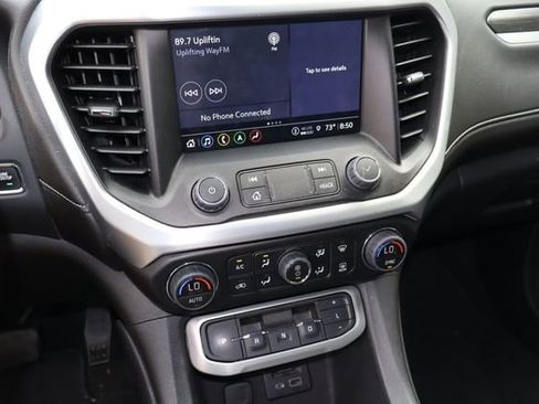 Used 2023 GMC Acadia SLT w/ Elevation Edition FWD image 7