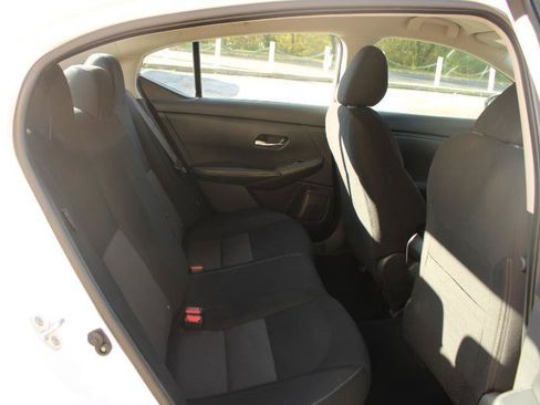 Used 2023 Nissan Sentra SV FWD image 12