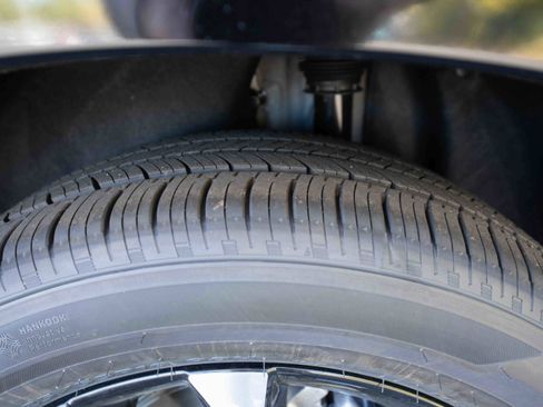 New 2026 Honda HR-V EX-L image 30