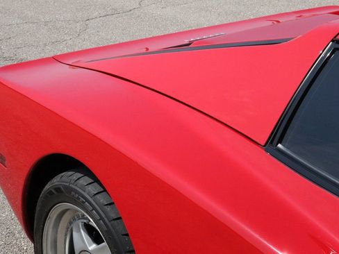 Used 1987 Ferrari Testarossa image 24