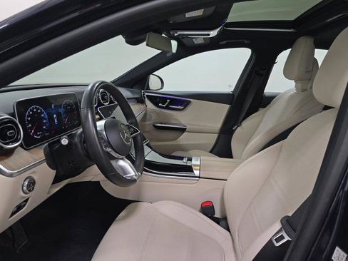 Used 2023 Mercedes-Benz C 300 4MATIC Sedan image 7