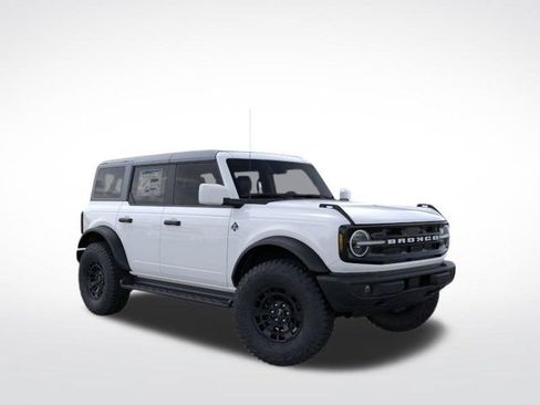 New 2026 Ford Bronco Outer Banks w/ Sasquatch Package AWD/4WD image 9