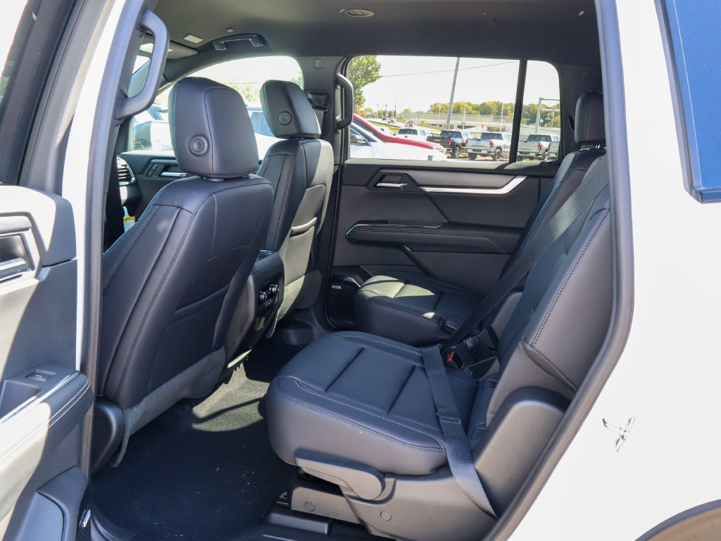 New 2027 GMC Acadia Elevation w/ Black Edition FWD image 11