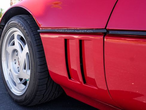 Used 1990 Chevrolet Corvette ZR-1 RWD image 55