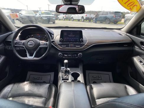 Used 2019 Nissan Altima 2.5 SL FWD image 19