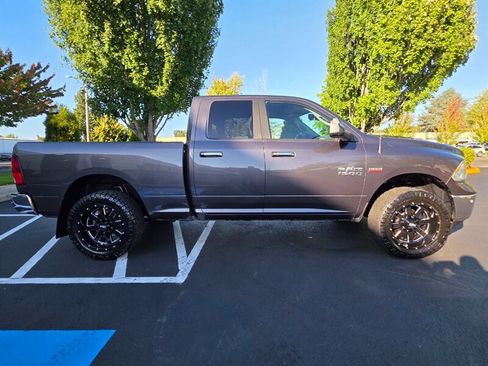 Used 2018 RAM 1500 Big Horn image 4