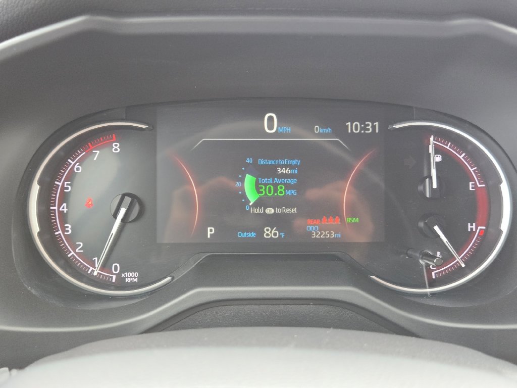 Used 2025 Toyota RAV4 XLE AWD/4WD image 24