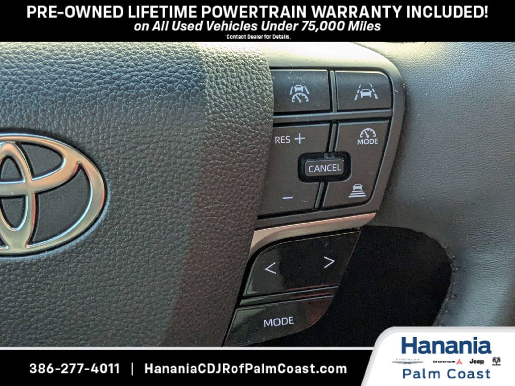 Used 2025 Toyota Camry XSE FWD image 27