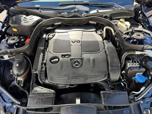 Used 2014 Mercedes-Benz E 350 4MATIC Sedan image 23