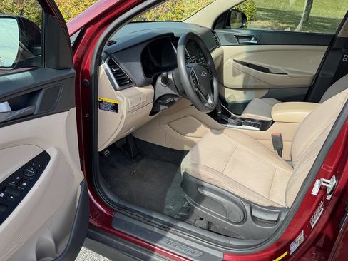 Used 2016 Hyundai Tucson SE image 14