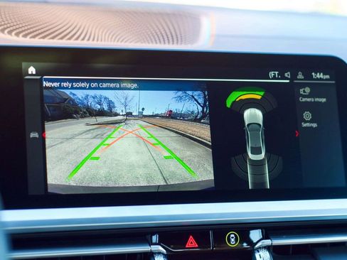 Used 2022 BMW M4 xDrive Competition w/ Executive Package image 36