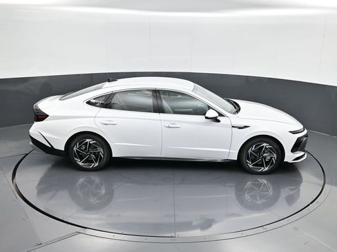 New 2026 Hyundai Sonata SEL image 16