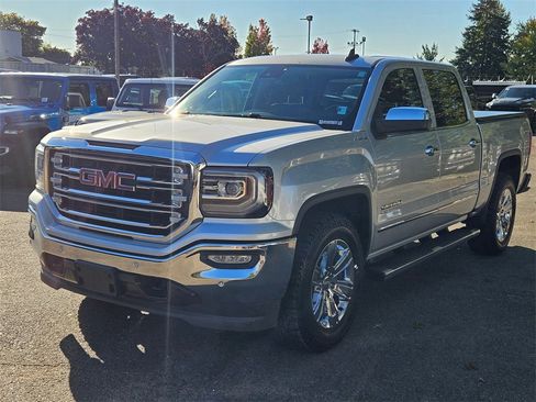 Used 2017 GMC Sierra 1500 SLT image 3