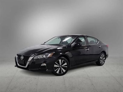 Certified 2021 Nissan Altima 2.5 SV