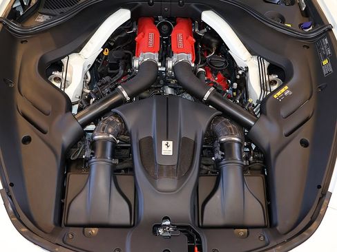 Used 2021 Ferrari Roma RWD image 63